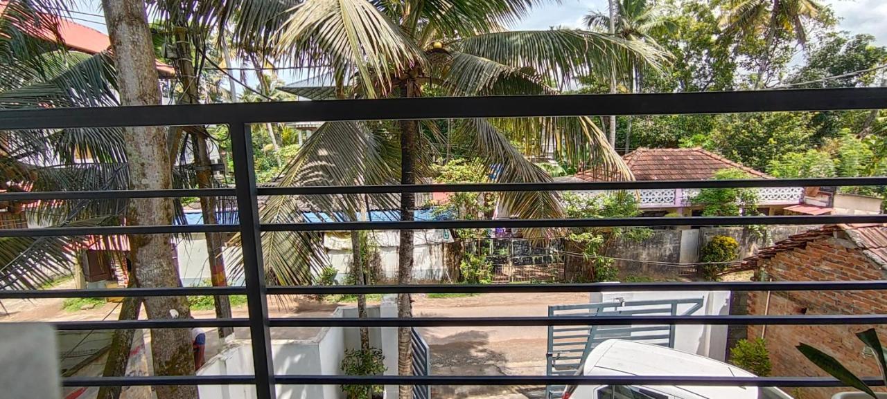 Dune Homes Alappuzha Buitenkant foto