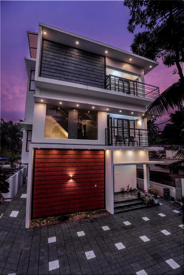 Dune Homes Alappuzha Buitenkant foto